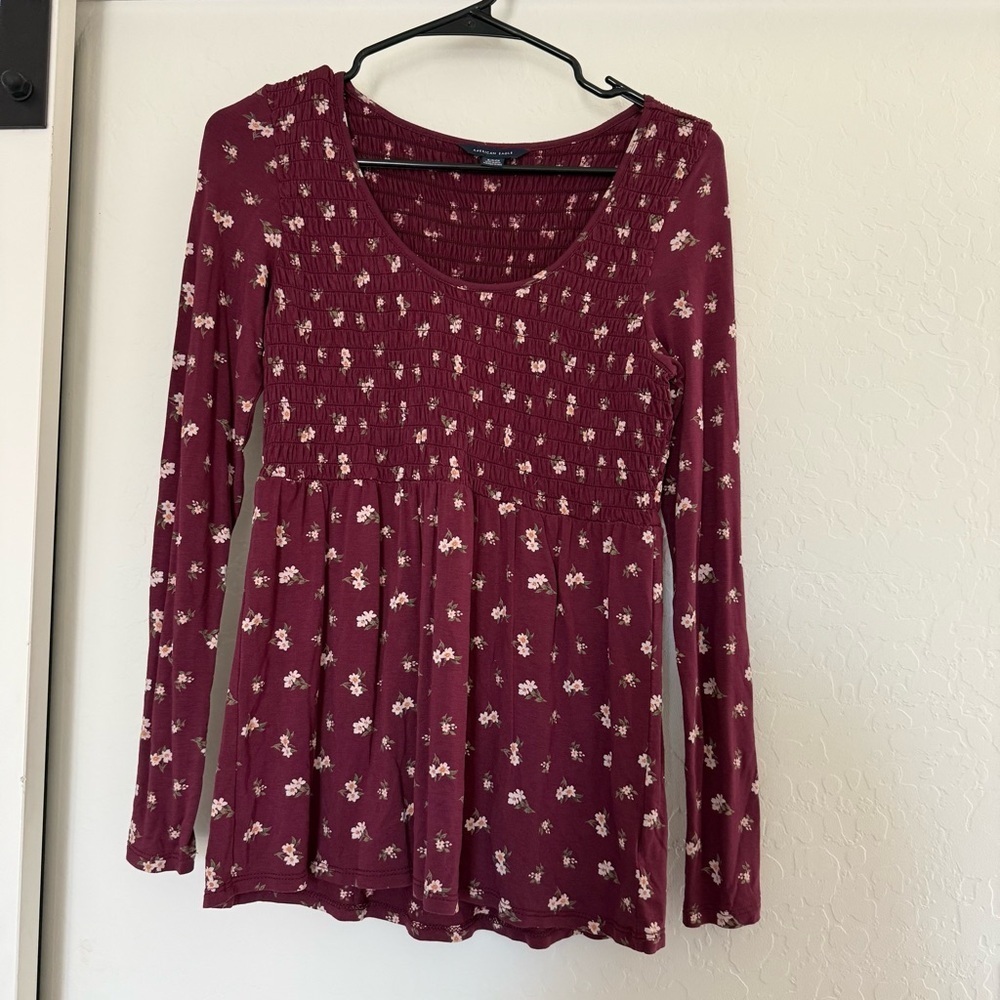 American Eagle Top Burgundy Floral Smocked Long Sleeve Babydoll Fall Winter Sm